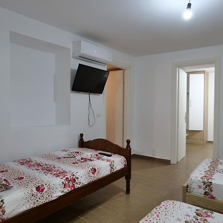 Hermes Elite Apartments Саранде Екстериор снимка