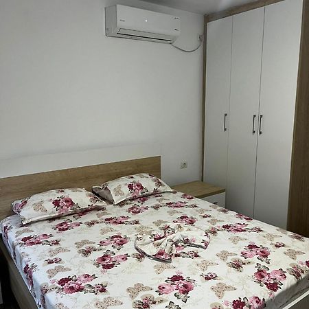 Hermes Elite Apartments Саранде Екстериор снимка