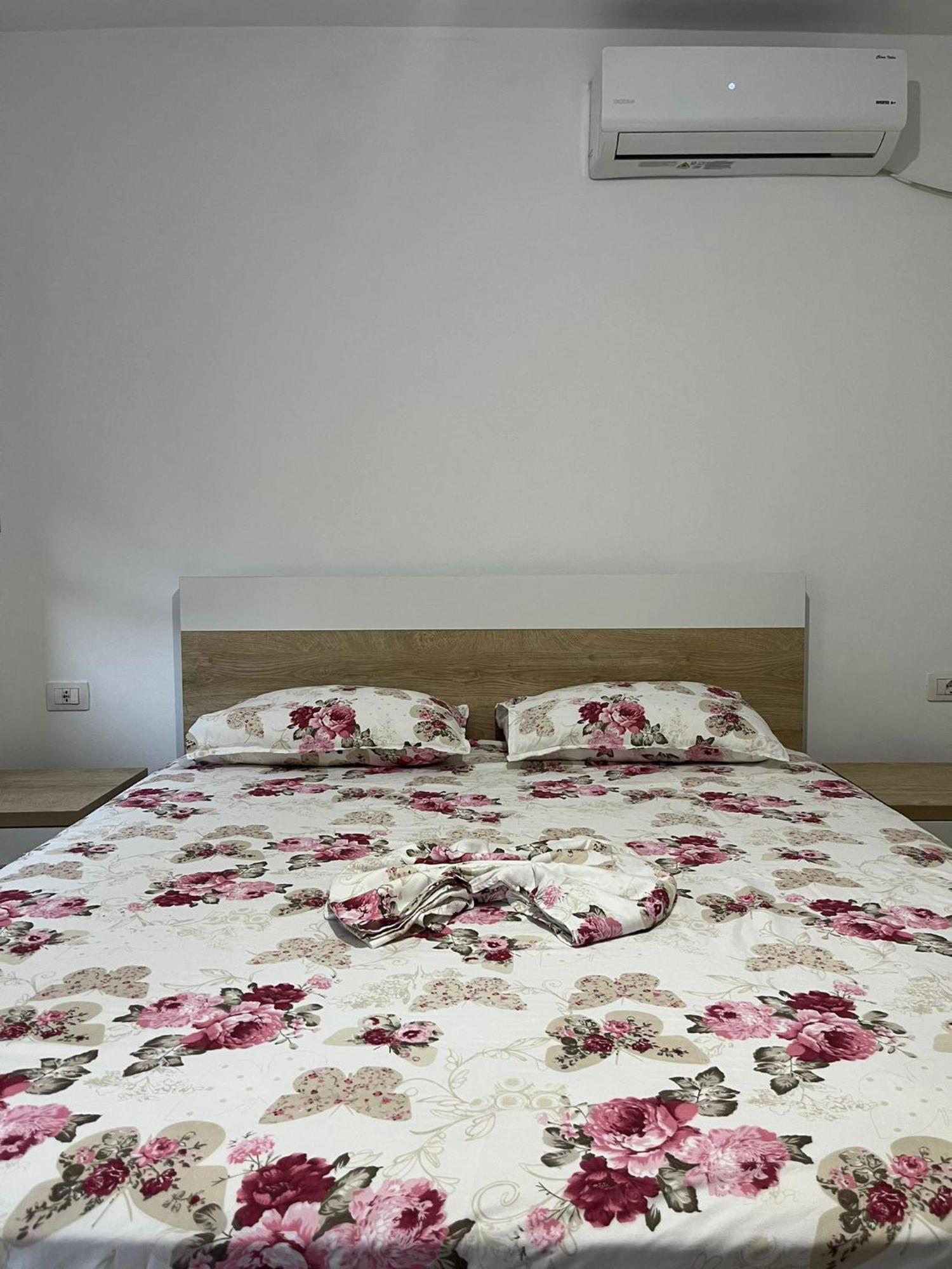 Hermes Elite Apartments Саранде Екстериор снимка