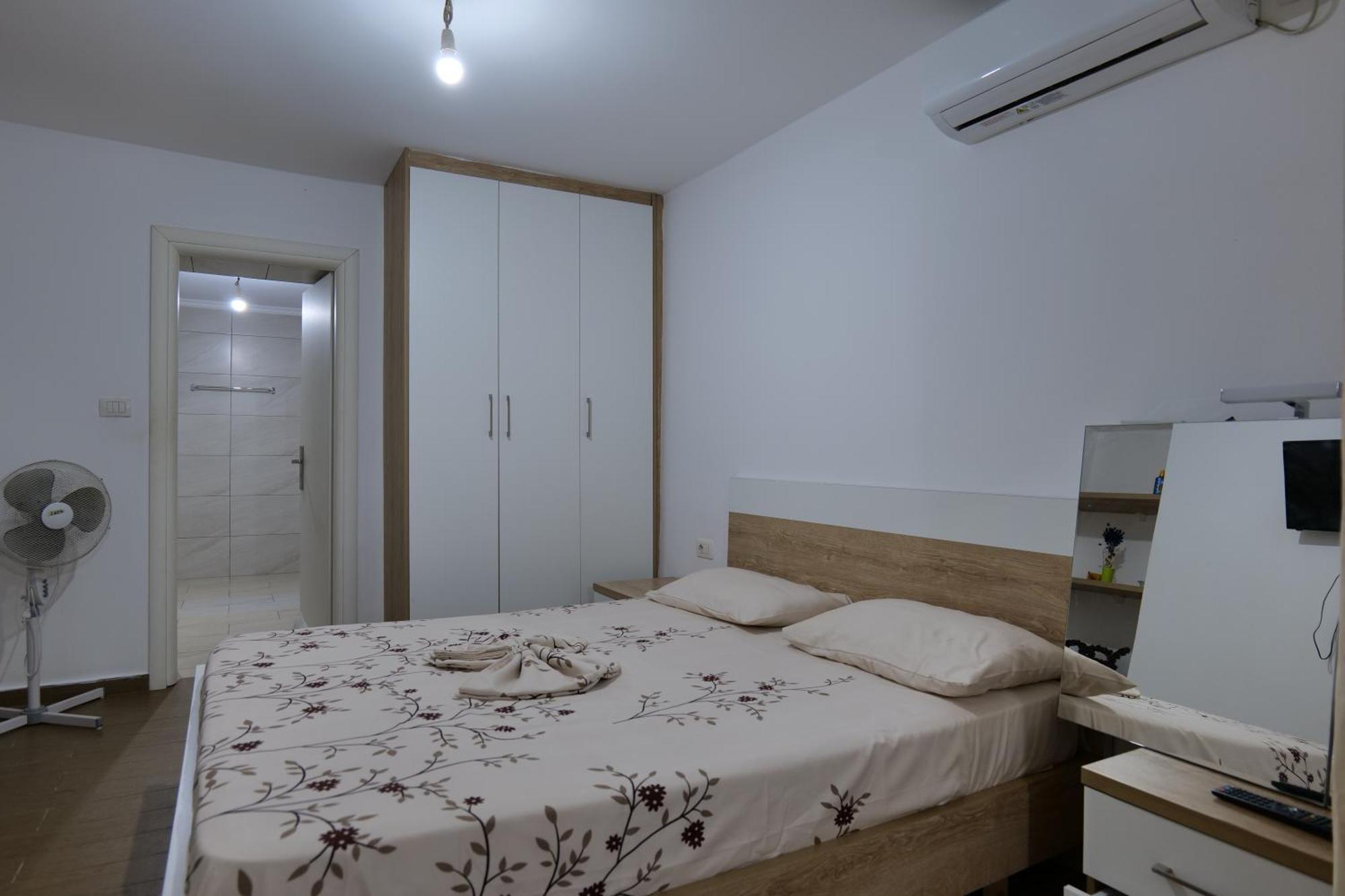 Hermes Elite Apartments Саранде Екстериор снимка
